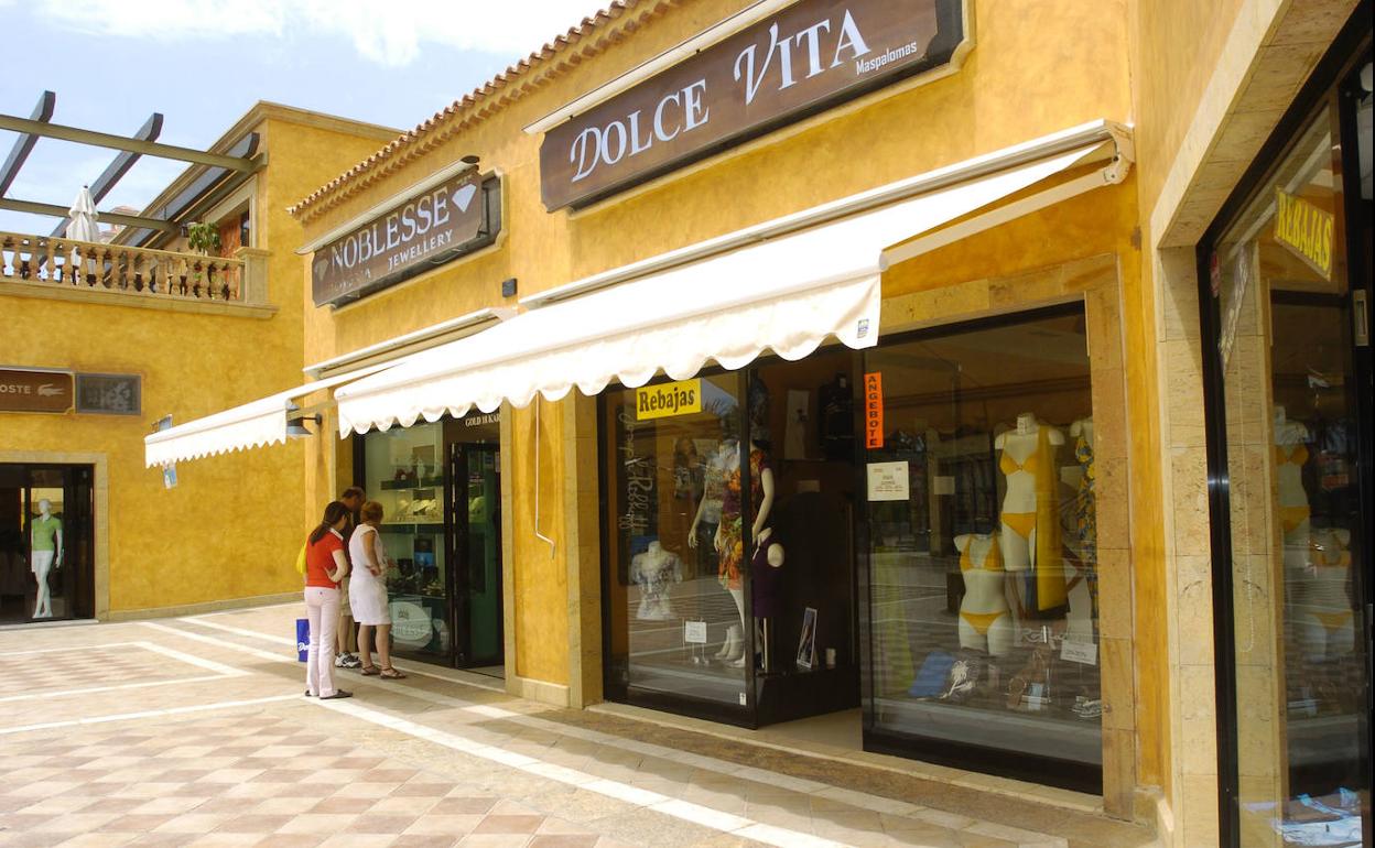 La CEOE advierte al Gobierno de que su 'tax free' «lastrará» Canarias